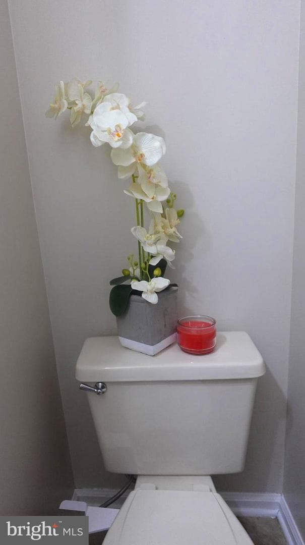 8307 Satinleaf Court photo 21