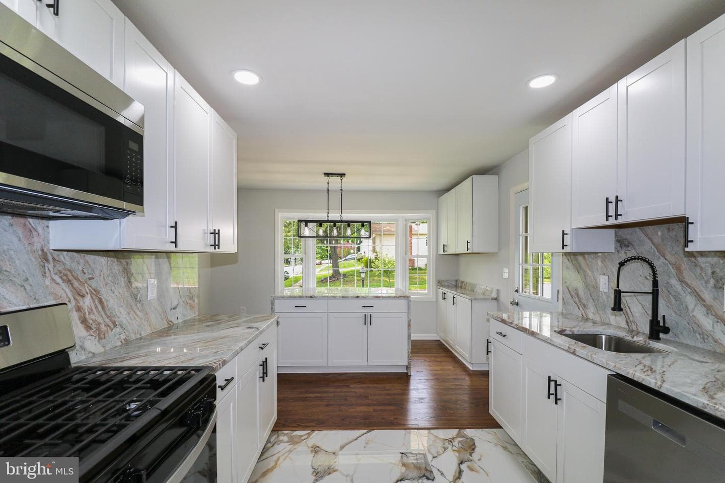 7009 Wood Thrush Drive photo 12