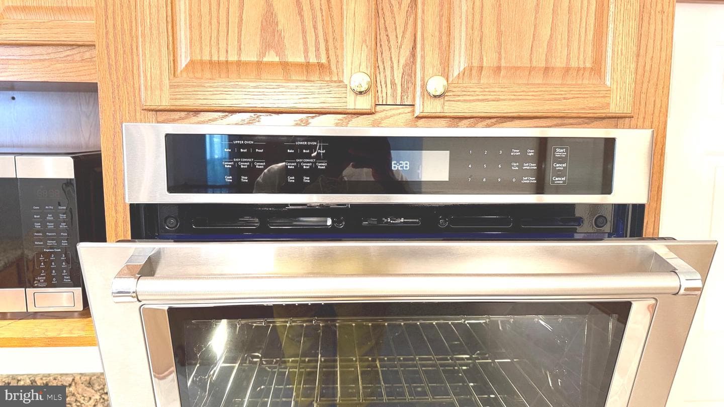 10200 Rock Oak Terrace photo 21