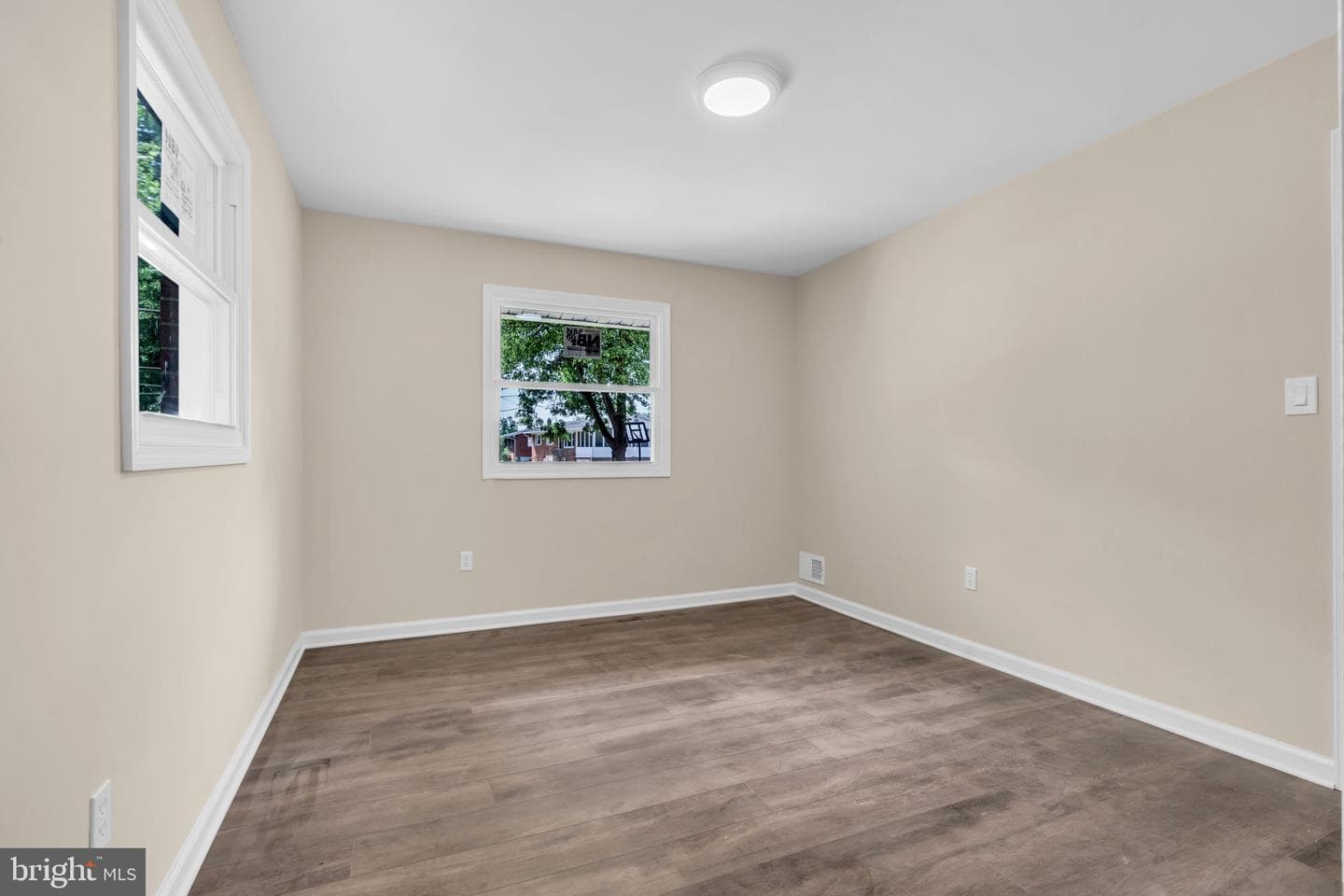 7100 Abbington Drive photo 30