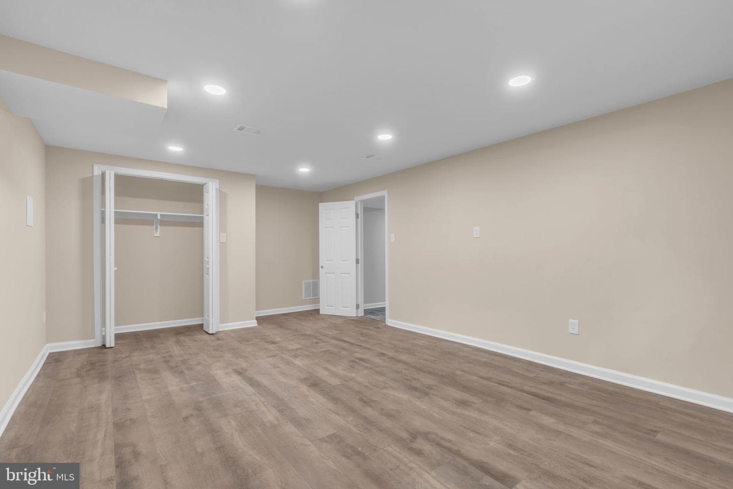 7100 Abbington Drive photo 52