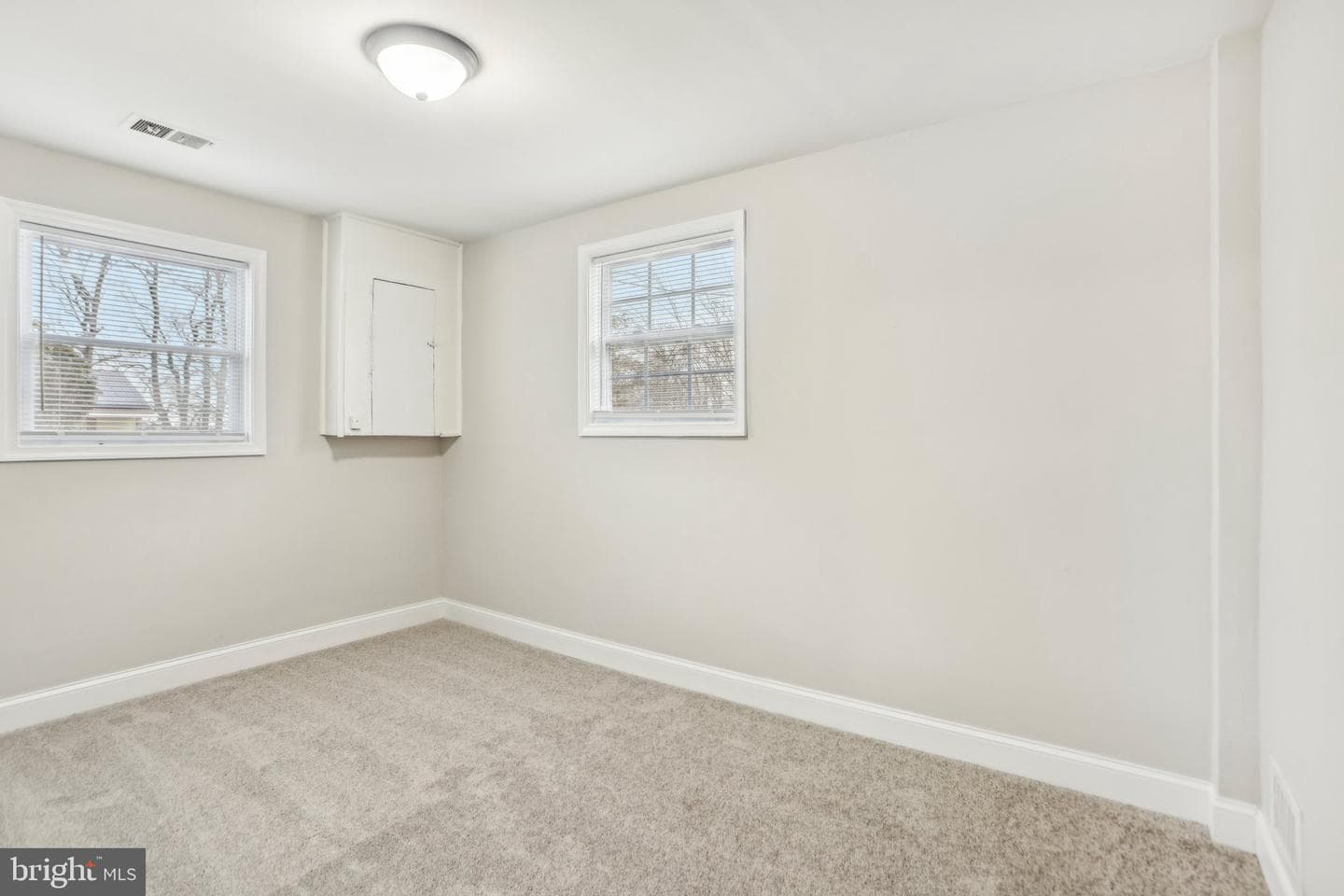 12816 Pine Tree Lane photo 22