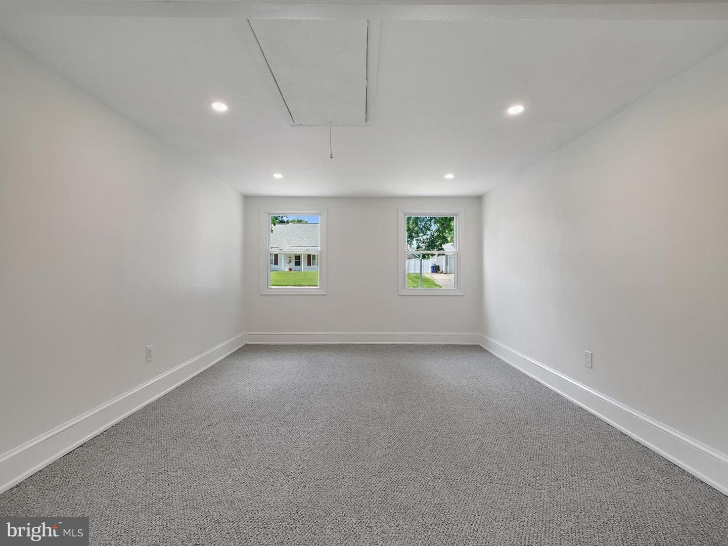 2207 Harwood Lane photo 23