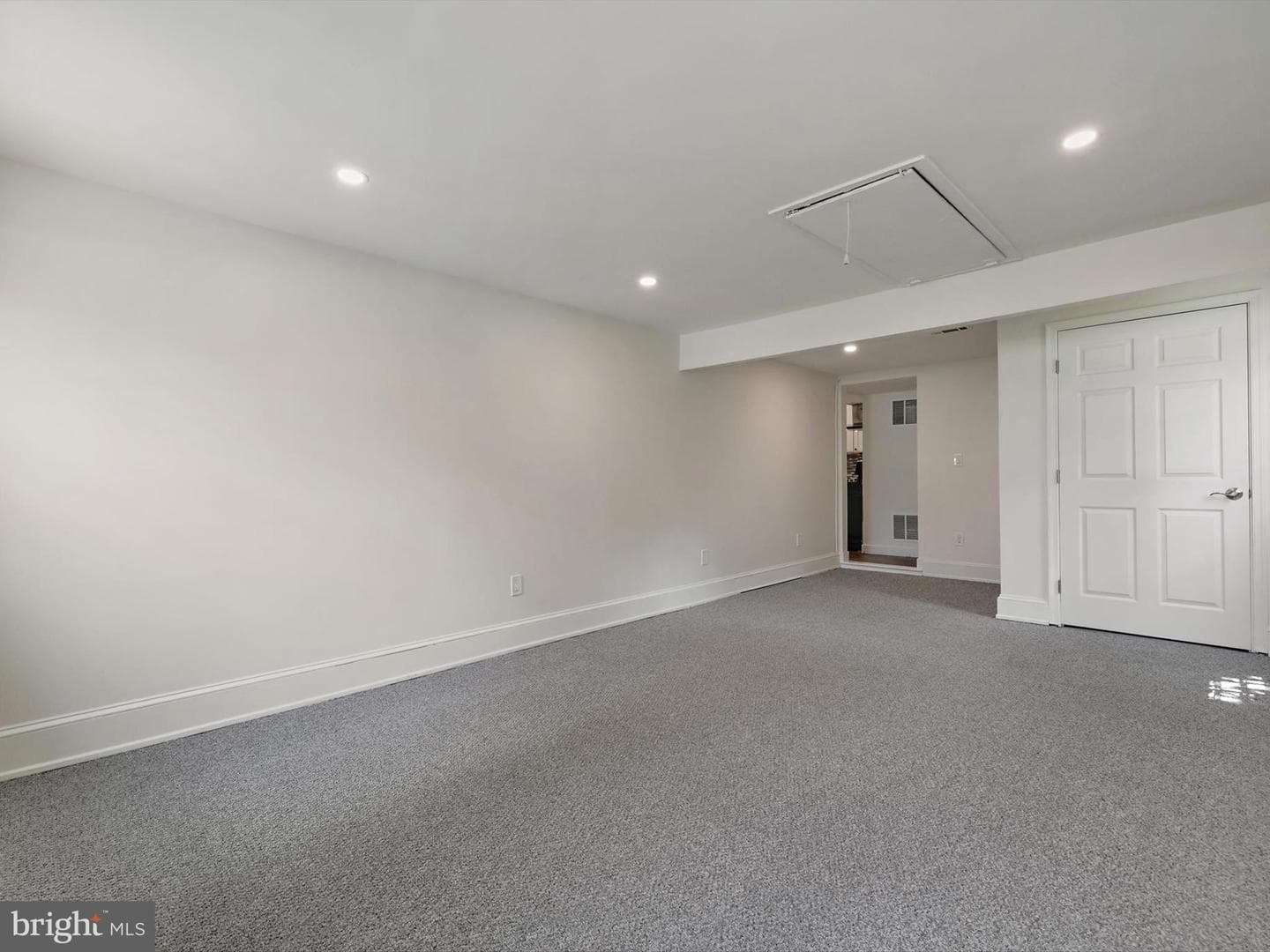 2207 Harwood Lane photo 25
