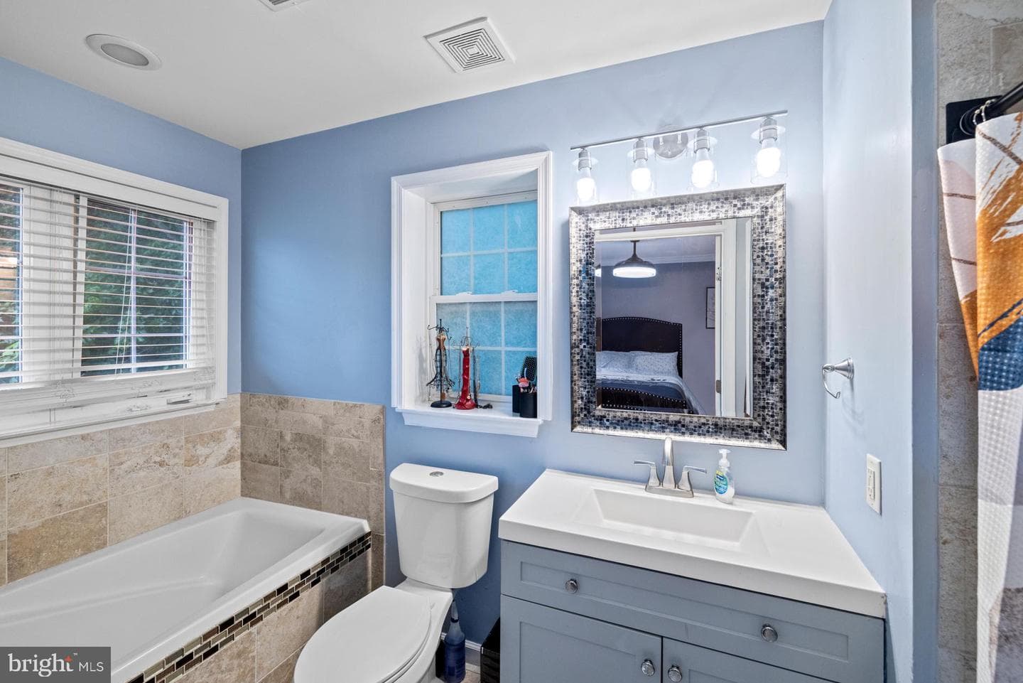 1712 Apple Blossom Court photo 25