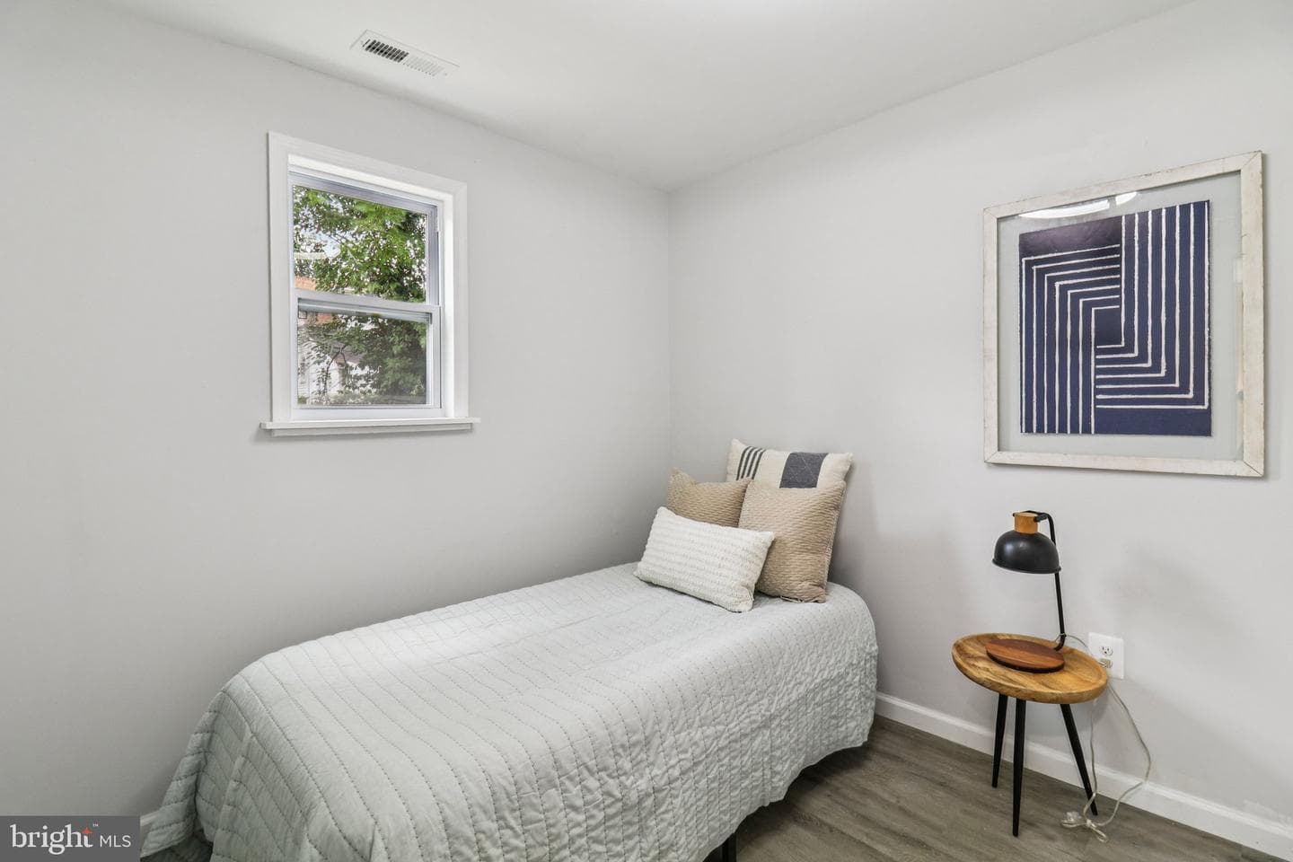 919 Mentor Avenue photo 41