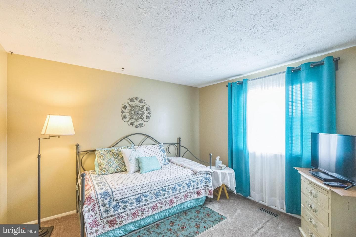 4803 Catherine Court photo 12
