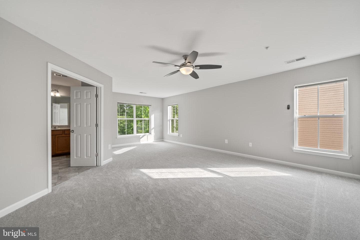 9504 Copper Creek Court photo 15