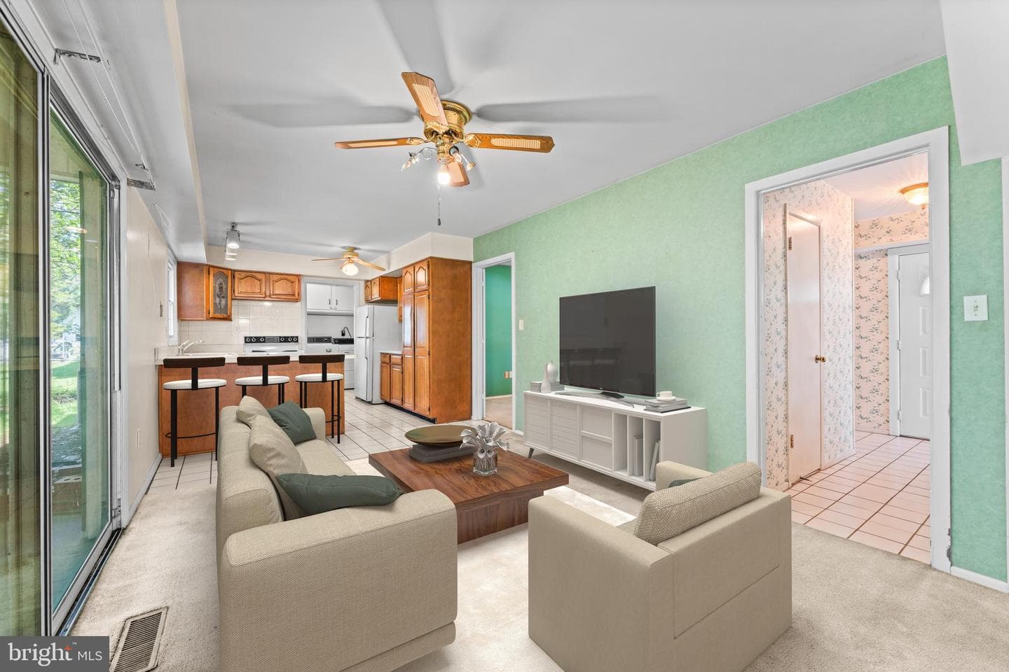 2902 Stonybrook Drive photo 4