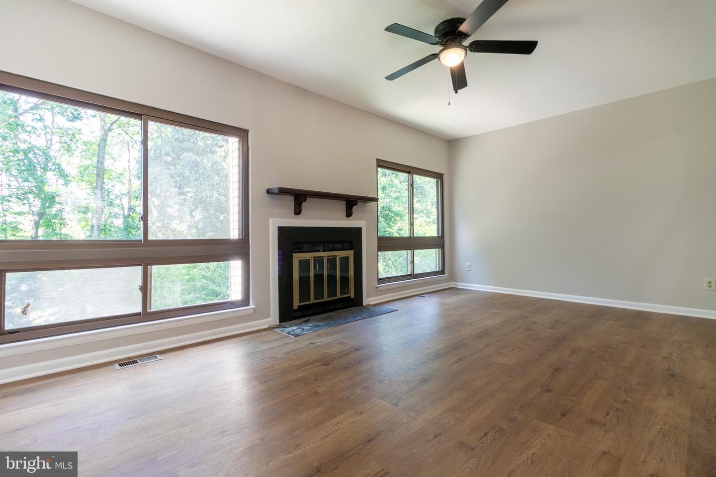 7104 Ora Glen Court photo 12