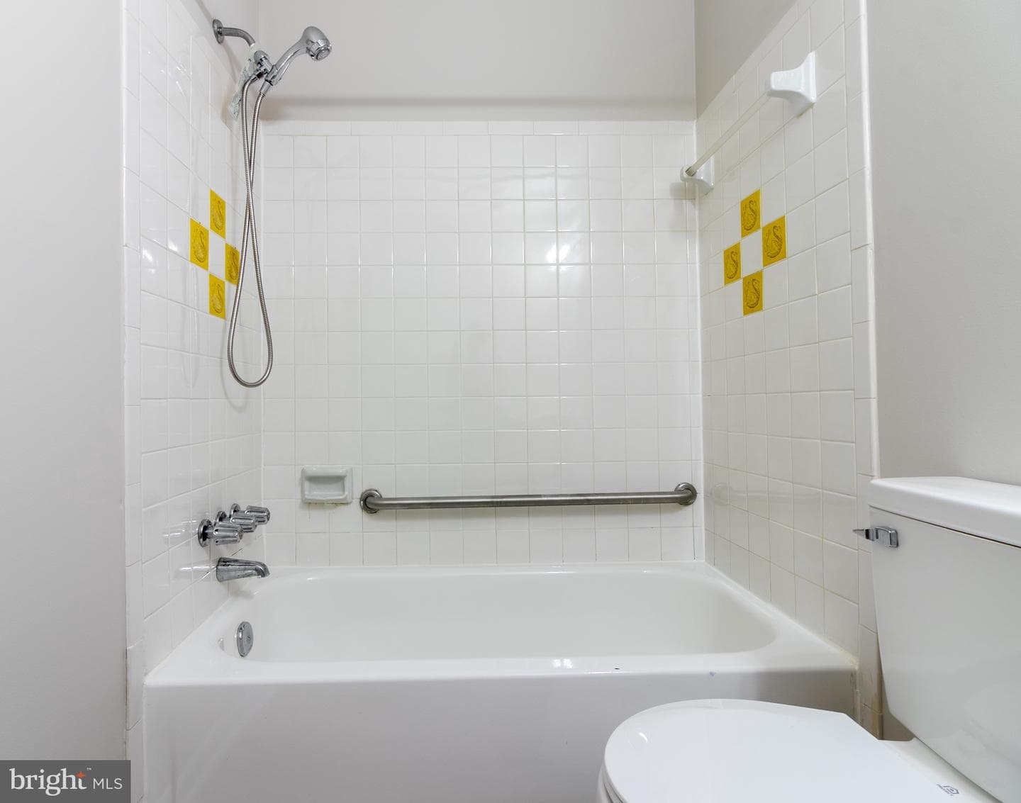 7104 Ora Glen Court photo 23