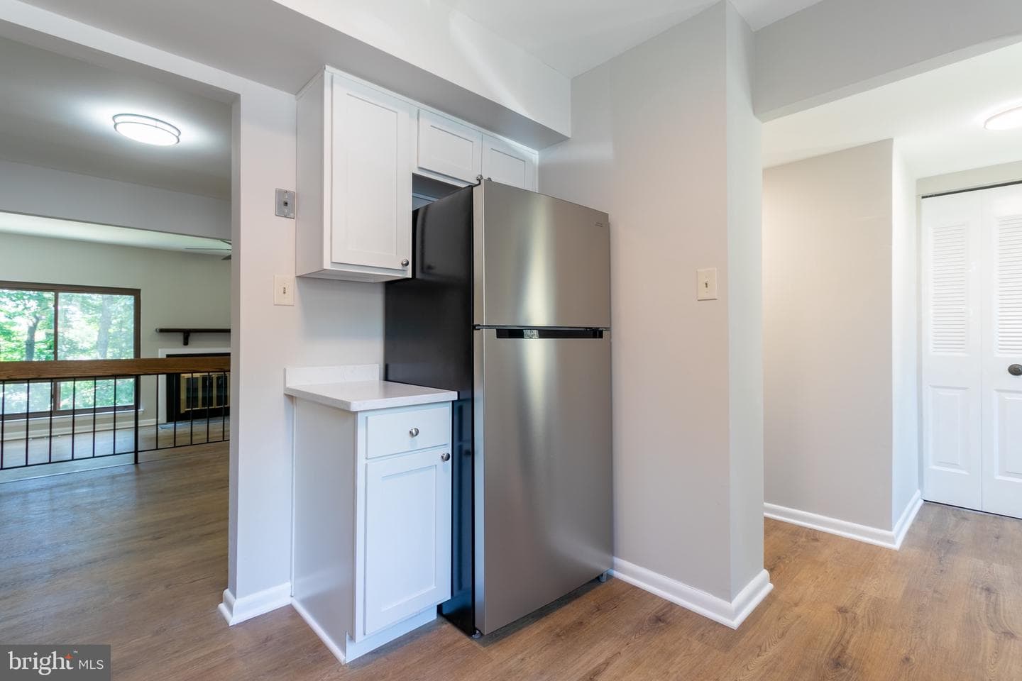7104 Ora Glen Court photo 6