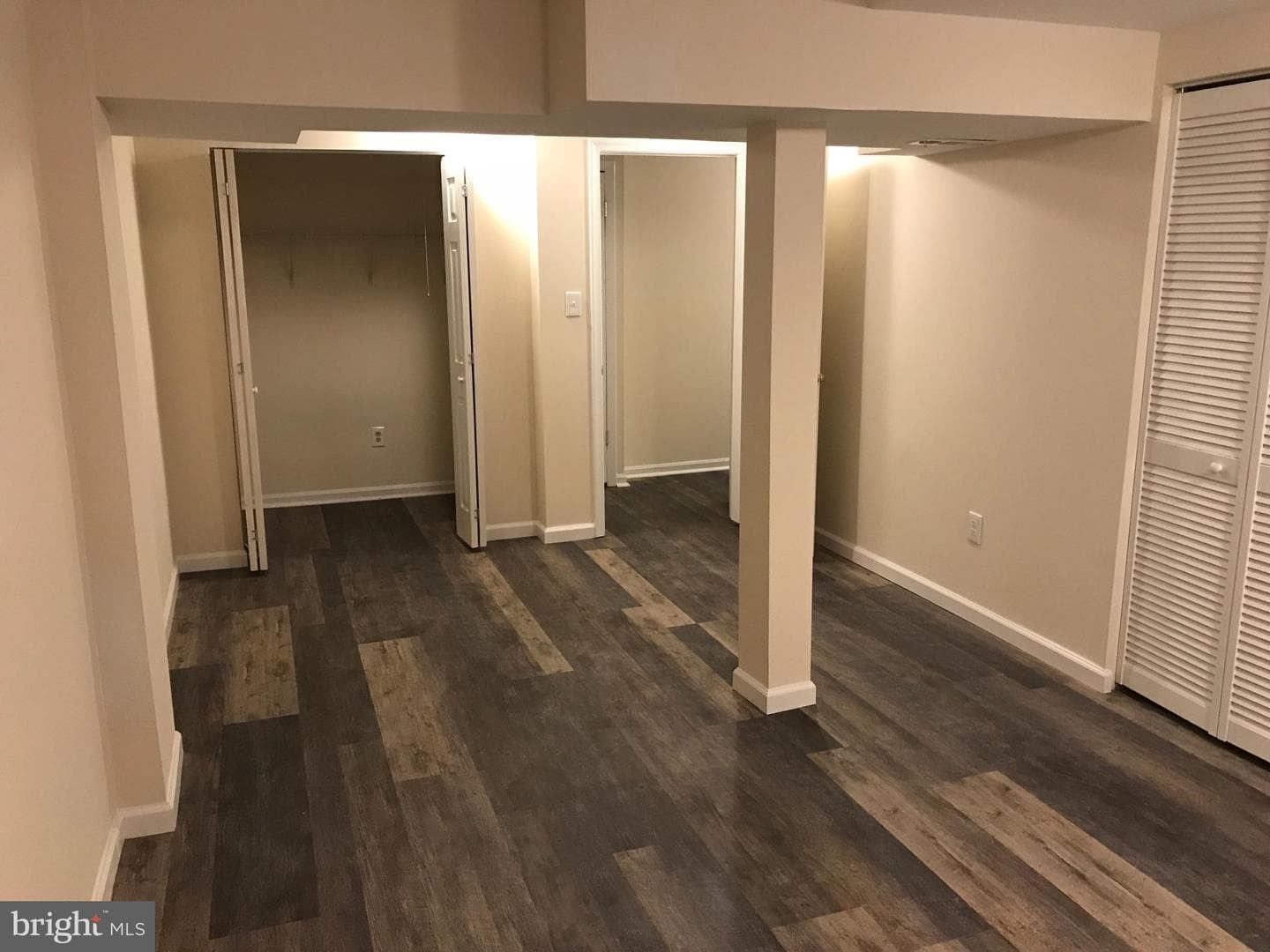426 Shady Glen Drive photo 13
