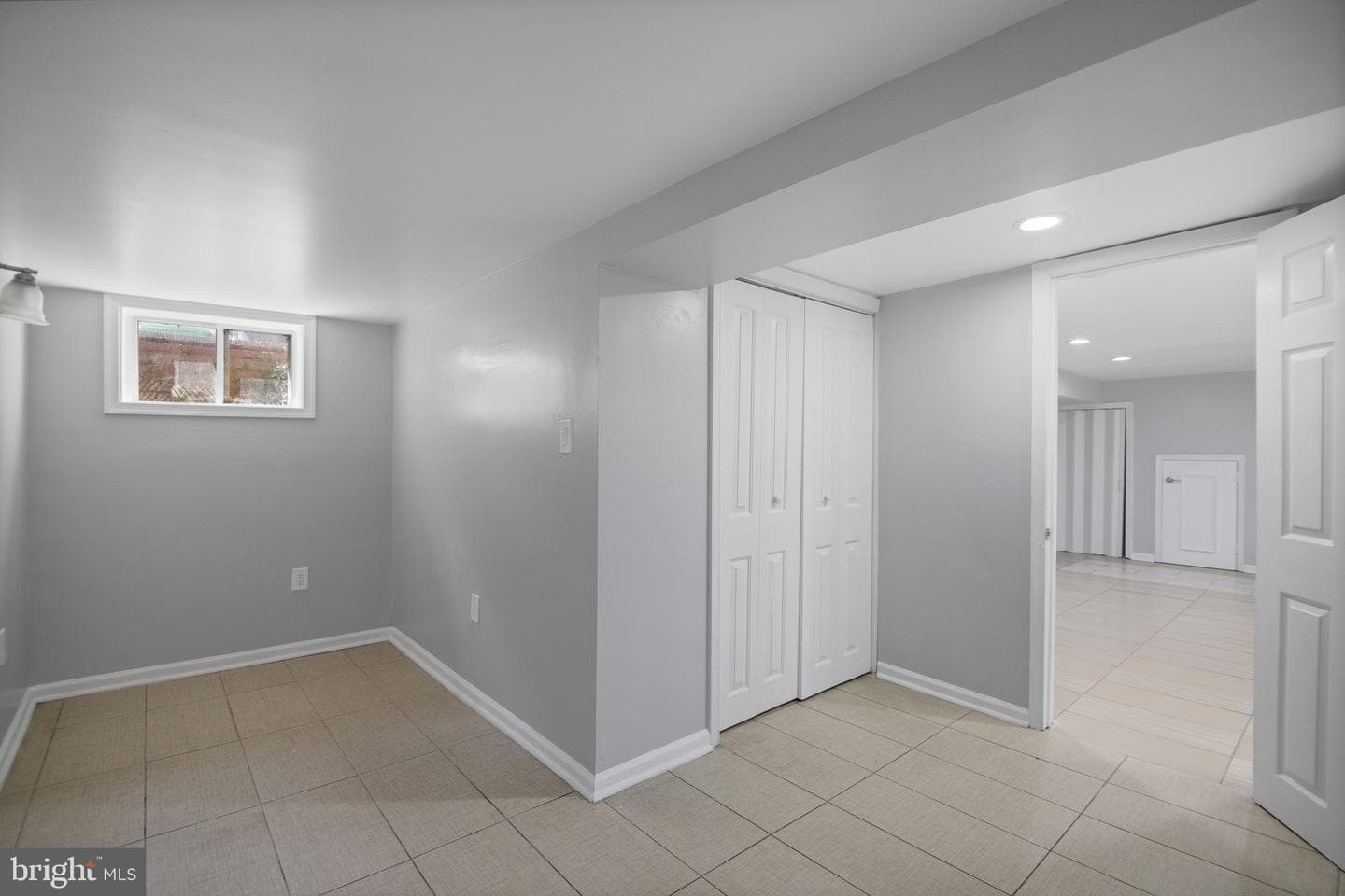 402 Dateleaf Avenue photo 13