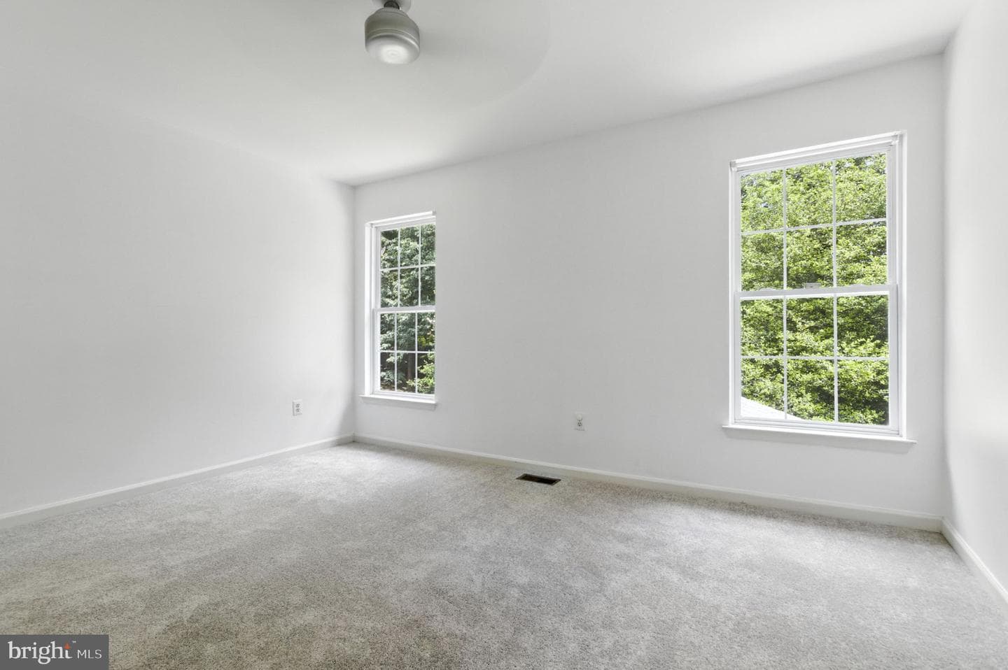 6107 Wood Pointe Drive photo 32