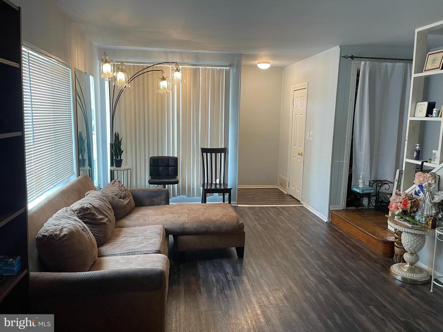 5440 Macbeth Street photo 4