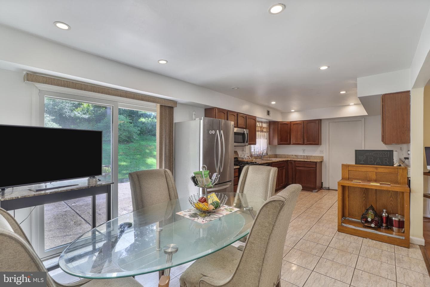 3101 Twin Court photo 10