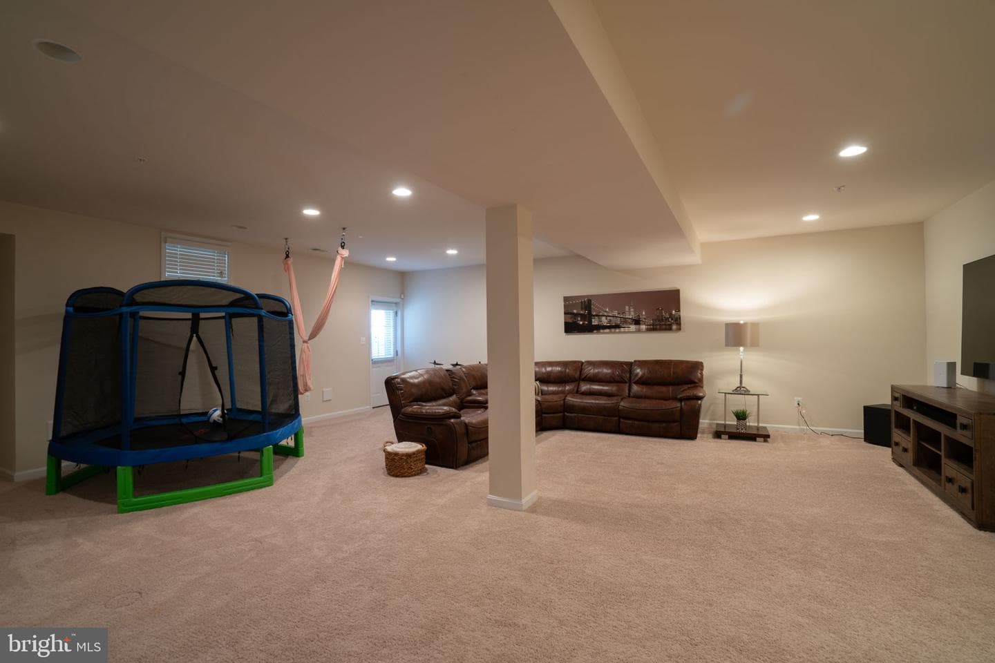 9204 Eason Street photo 56