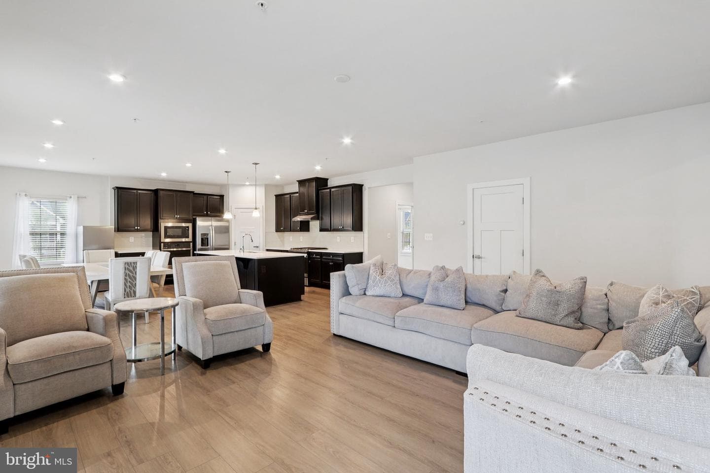 9932 Pesade Way photo 21