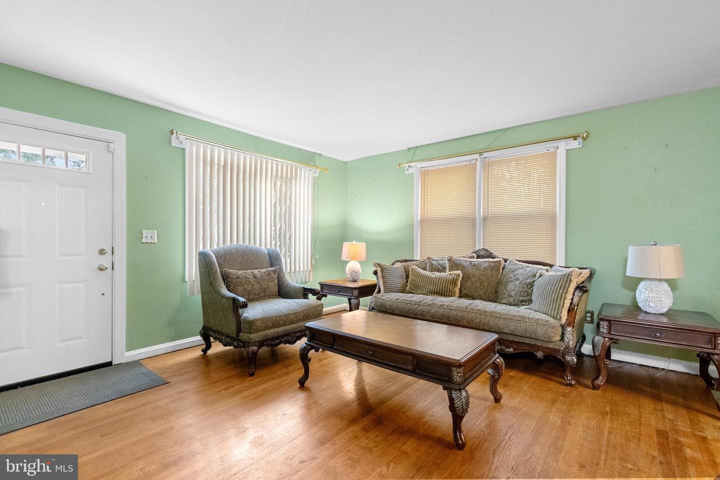 3002 Walters Lane photo 8