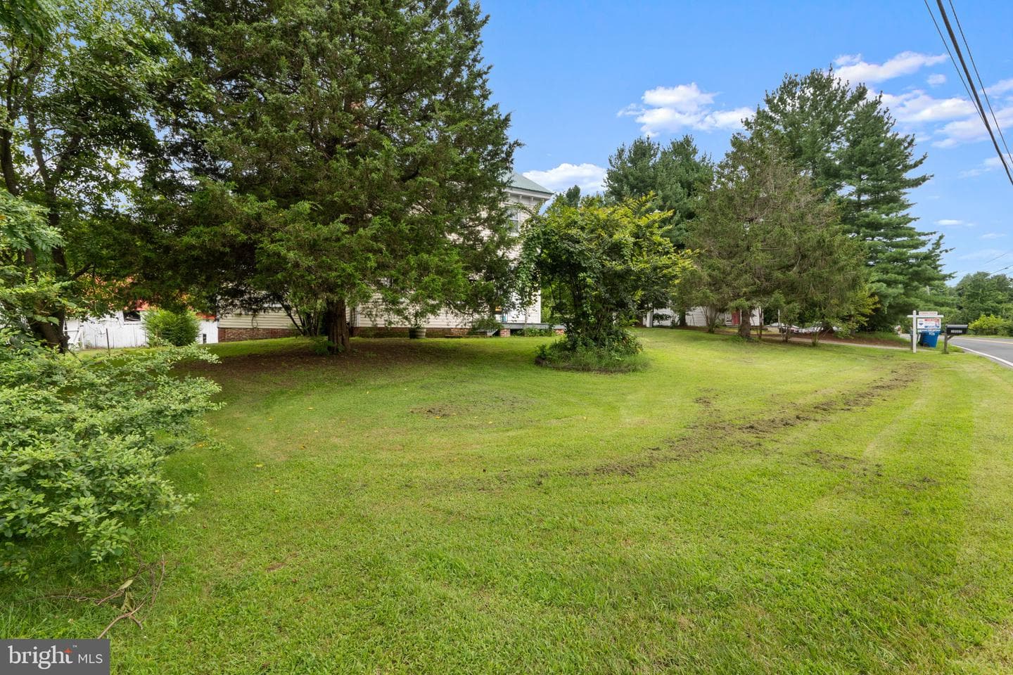 10007 Croom Road photo 91