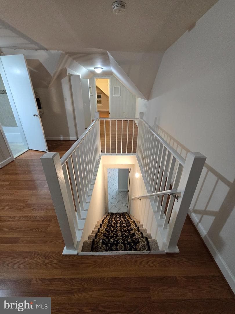 6909 Standish Drive photo 38