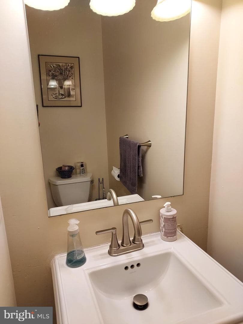 2922 Buckthorn Court photo 6