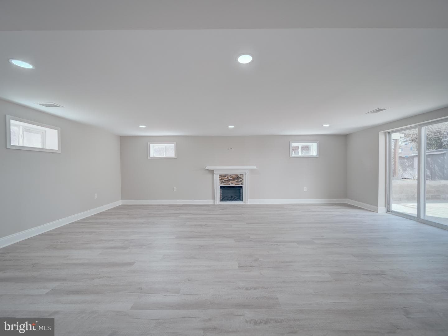 1501 Pine Grove photo 80