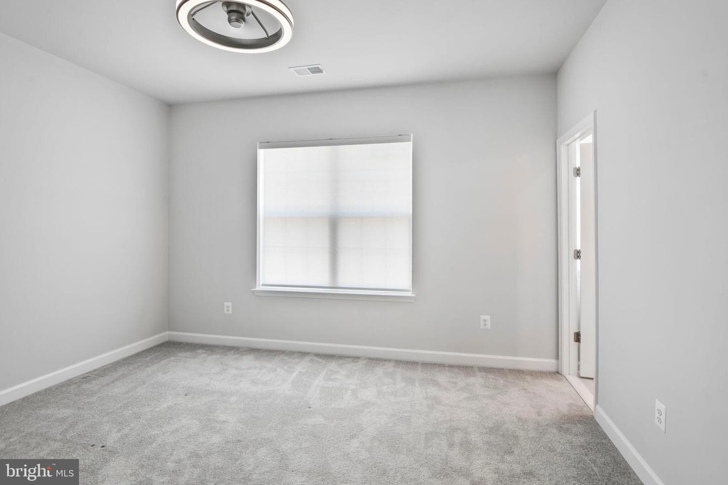 619 Skiff Way photo 15