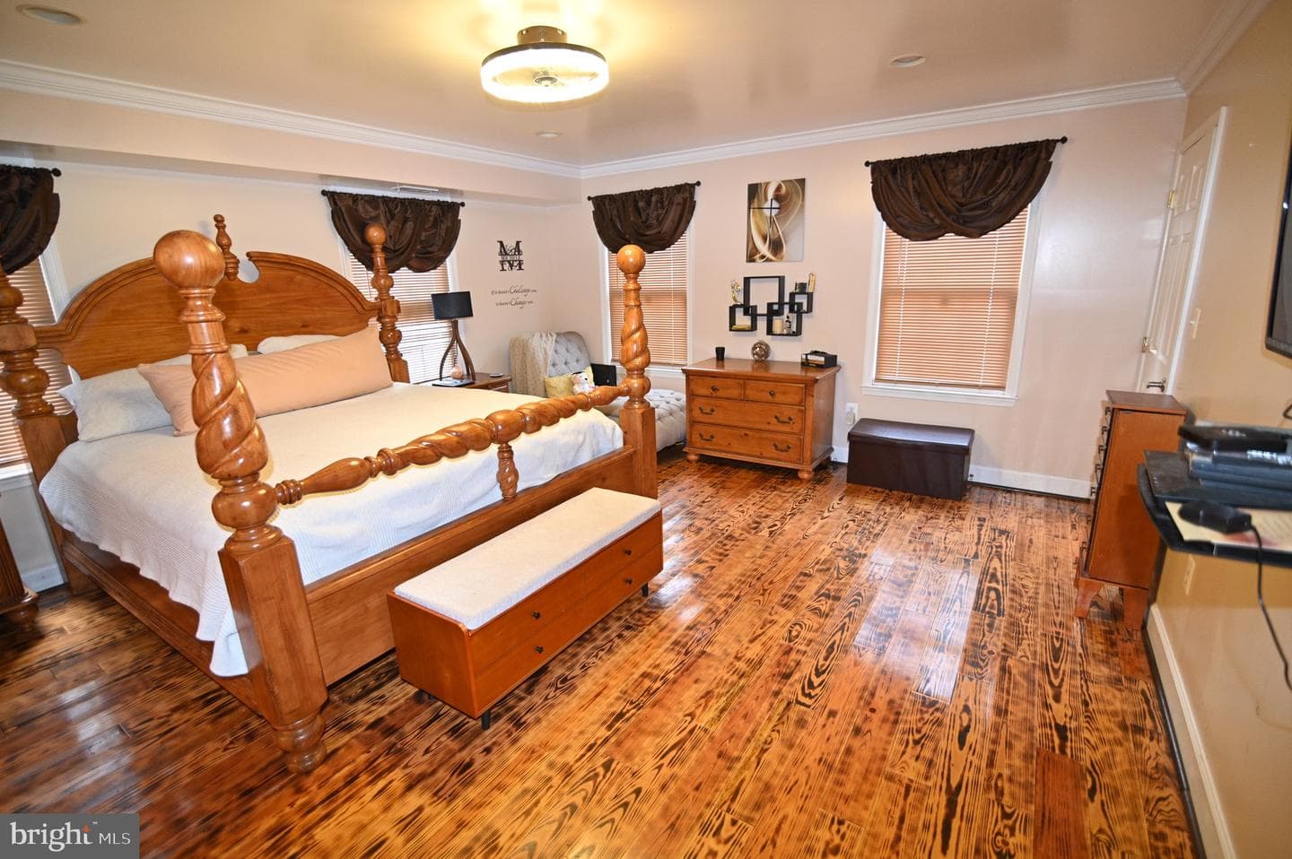 3407 Wayneswood Road photo 18