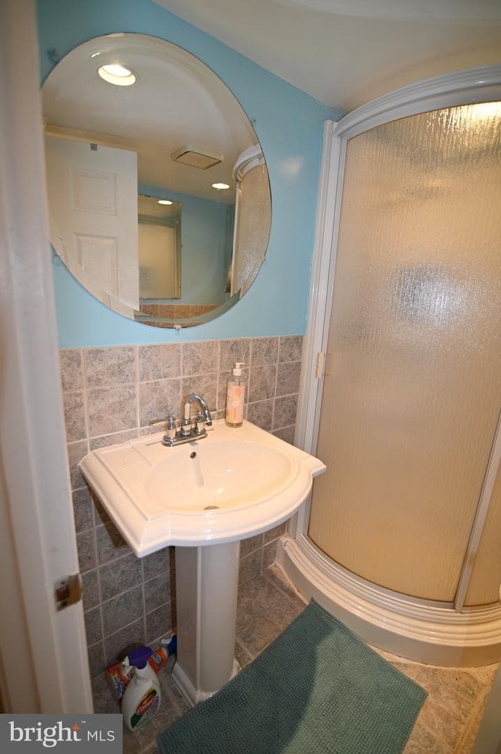 3407 Wayneswood Road photo 54
