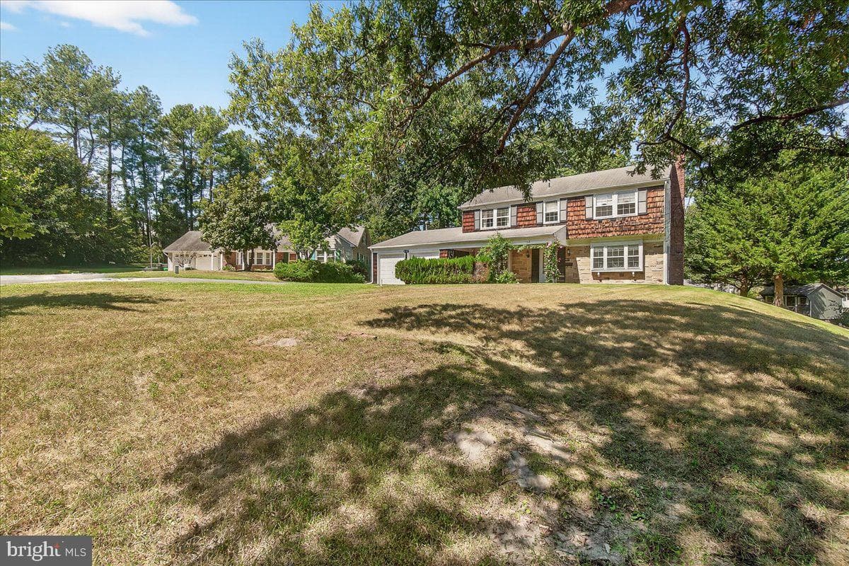 12202 Brittany Place photo 4