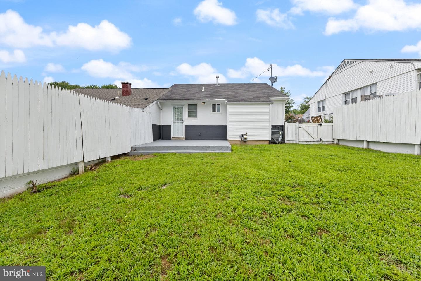 7731 Oxman Road photo 32