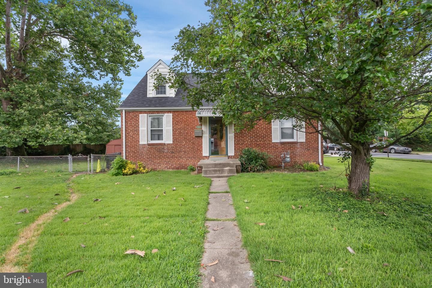 7010 24th Avenue photo 2