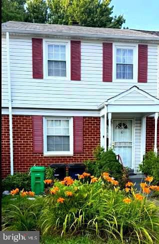 4513 Akron Street photo 1
