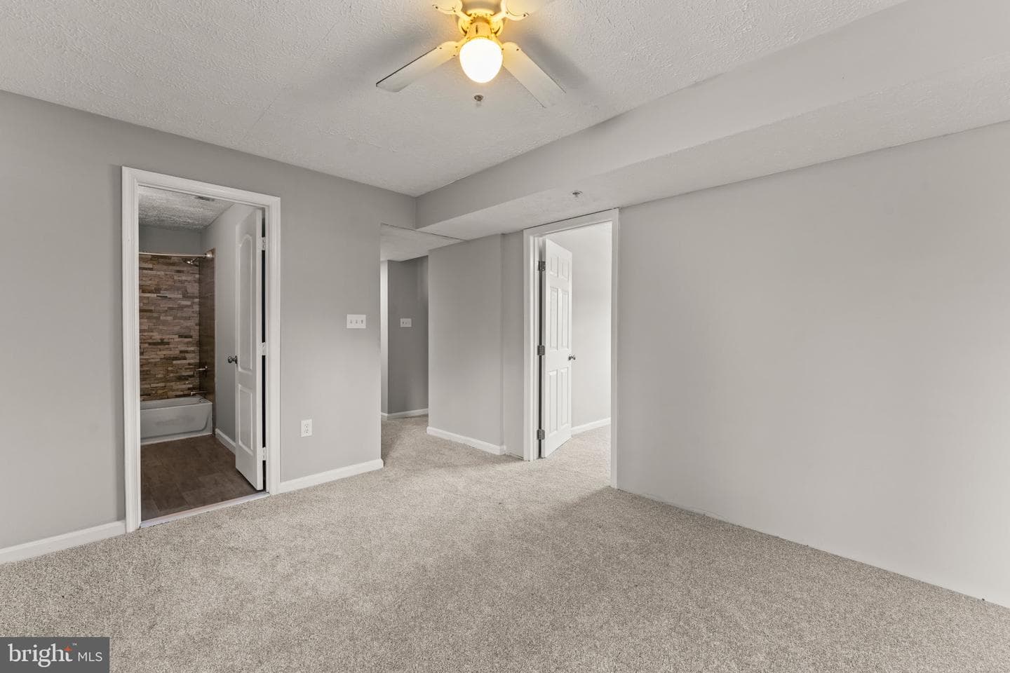 5909 K Street photo 26
