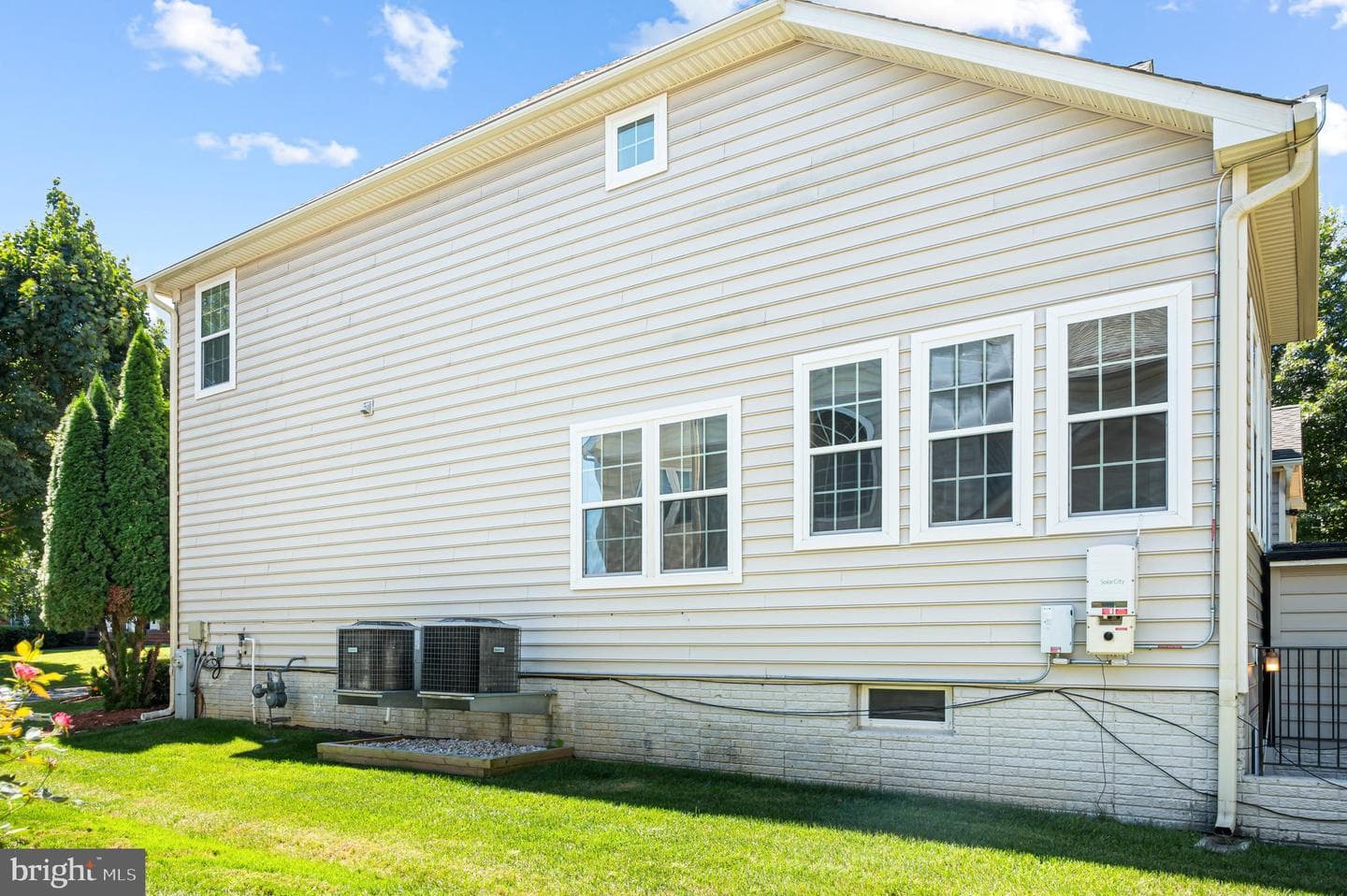 503 Bottsford Avenue photo 6