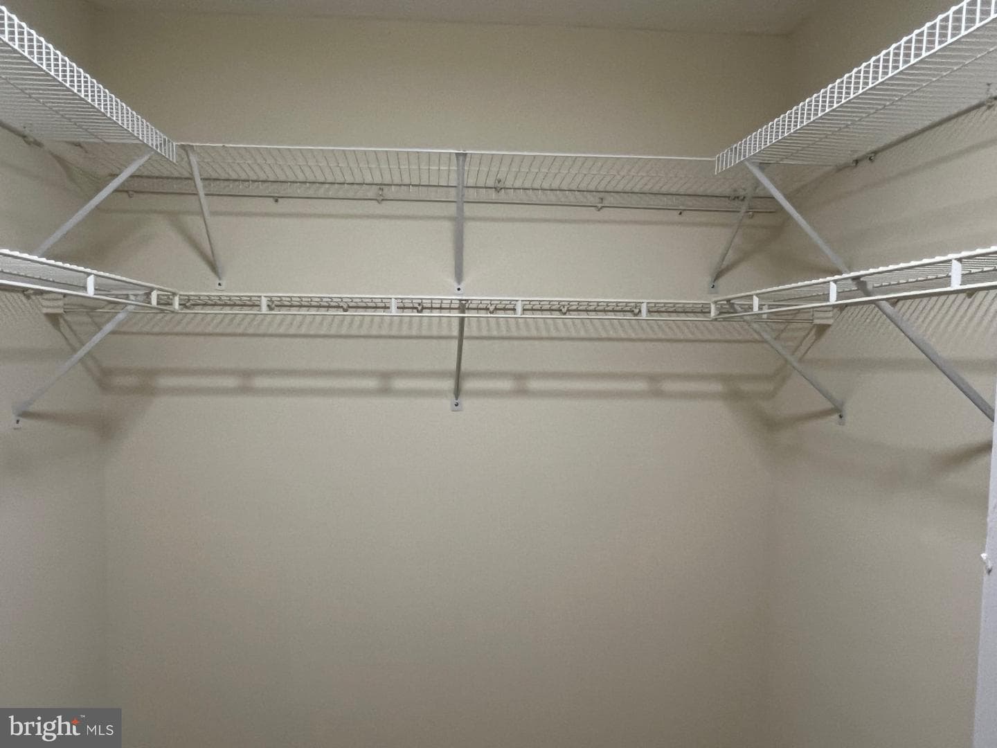 1712 Dennis Court photo 29