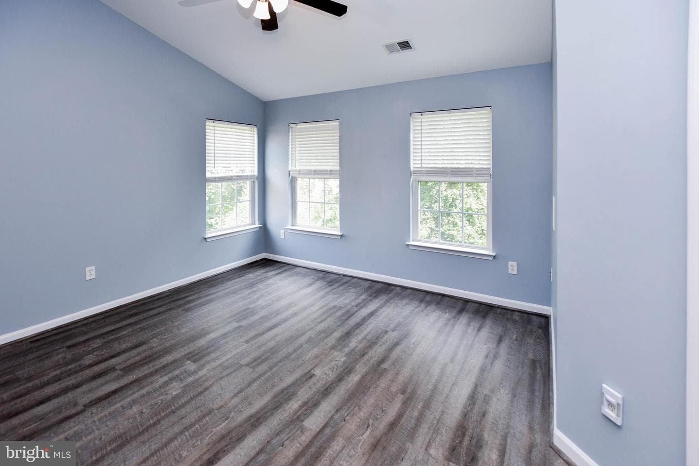 1709 Chinaberry Court photo 25