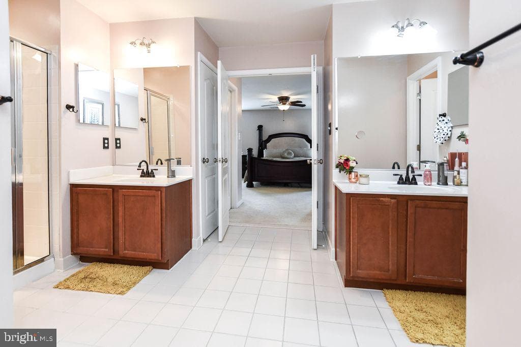 9808 Meadow Lark Avenue photo 28