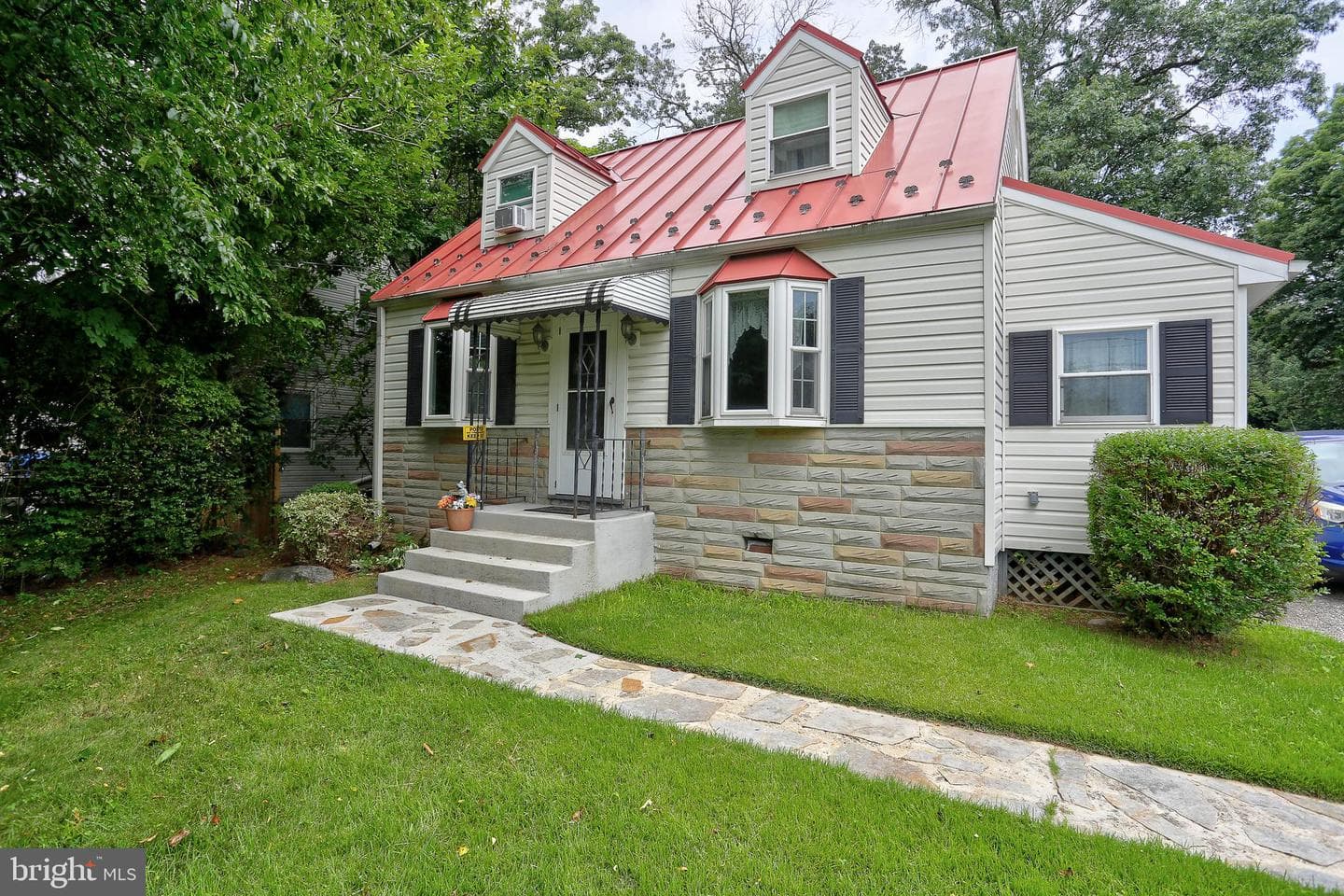 9244 Annapolis Road photo 2