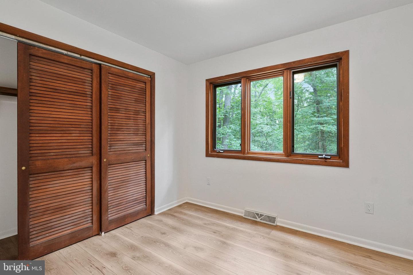 2311 Rockwood Road photo 50