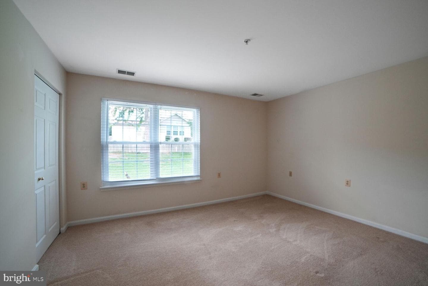 7412 Berryleaf Drive photo 15