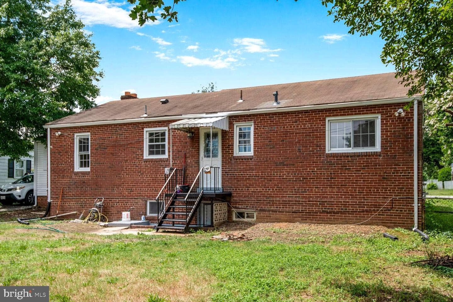 2802 East Avenue photo 27