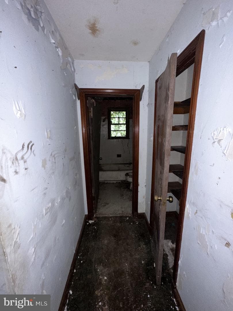 1410 Rich Hill Drive photo 24