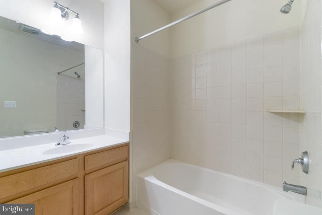 6112 Oglethorpe Mill Drive photo 23