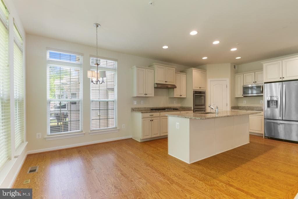 6112 Oglethorpe Mill Drive photo 8