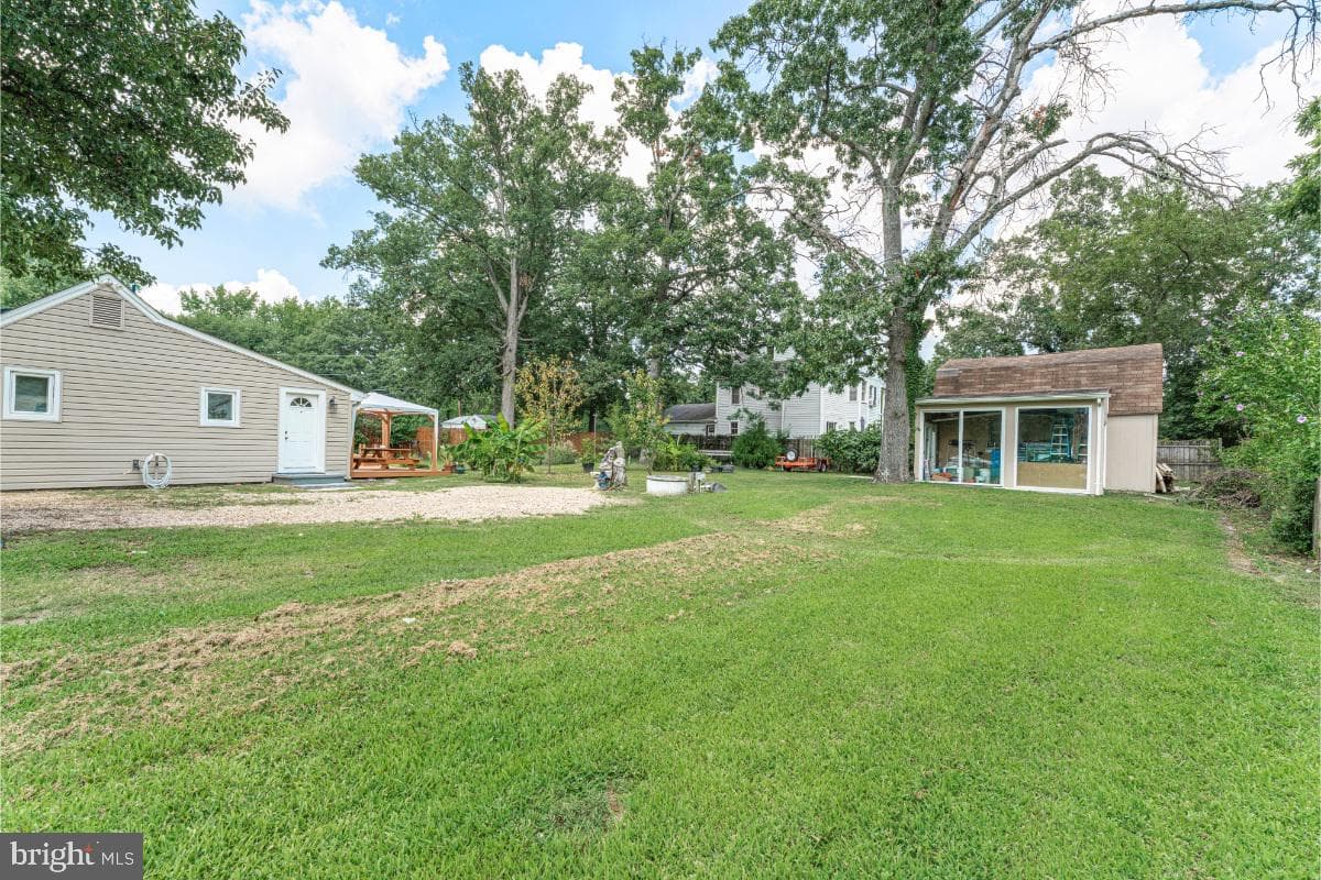 9200 Stuart Lane photo 15