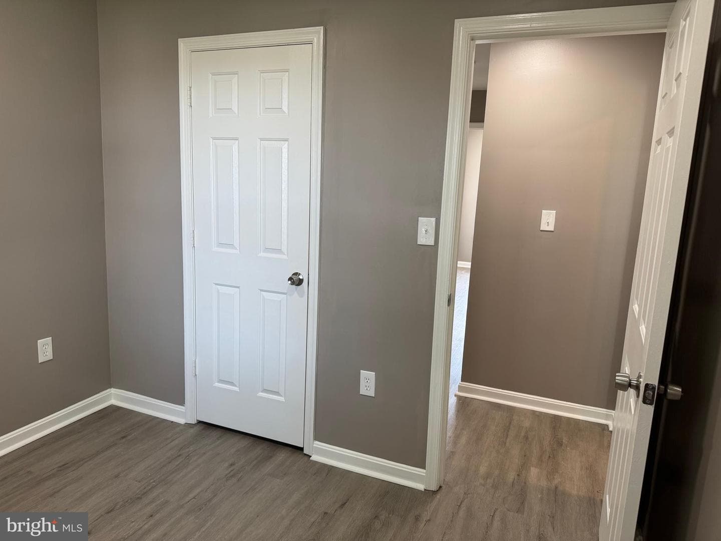 8216 Dellwood Court photo 48
