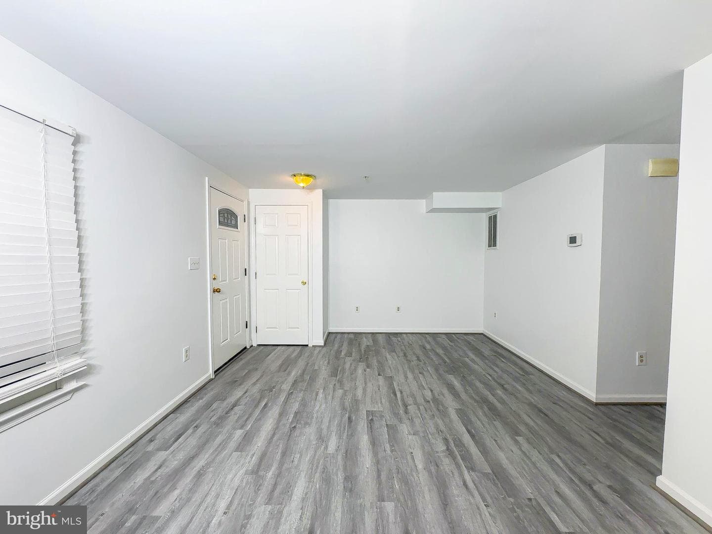 3024 N Dale Lane photo 3